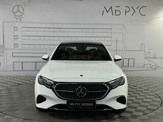 2025 Mercedes-Benz E-Класс 200 VI (W214, S214), белый, 7100000 рублей, вид 4