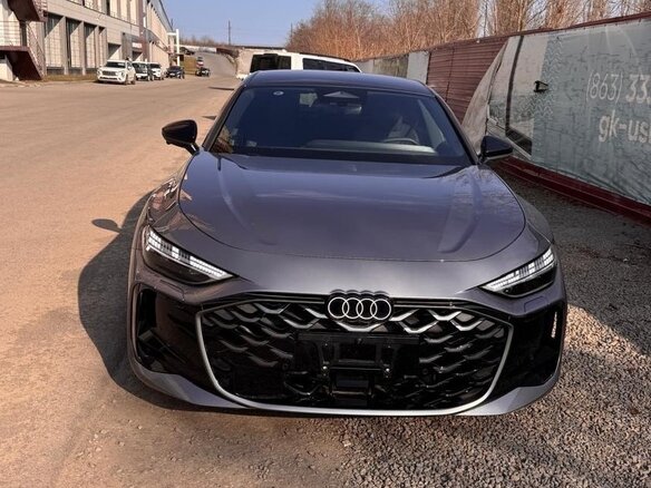 2025 Audi A5 L III (B10), серый, 5520000 рублей - вид 2