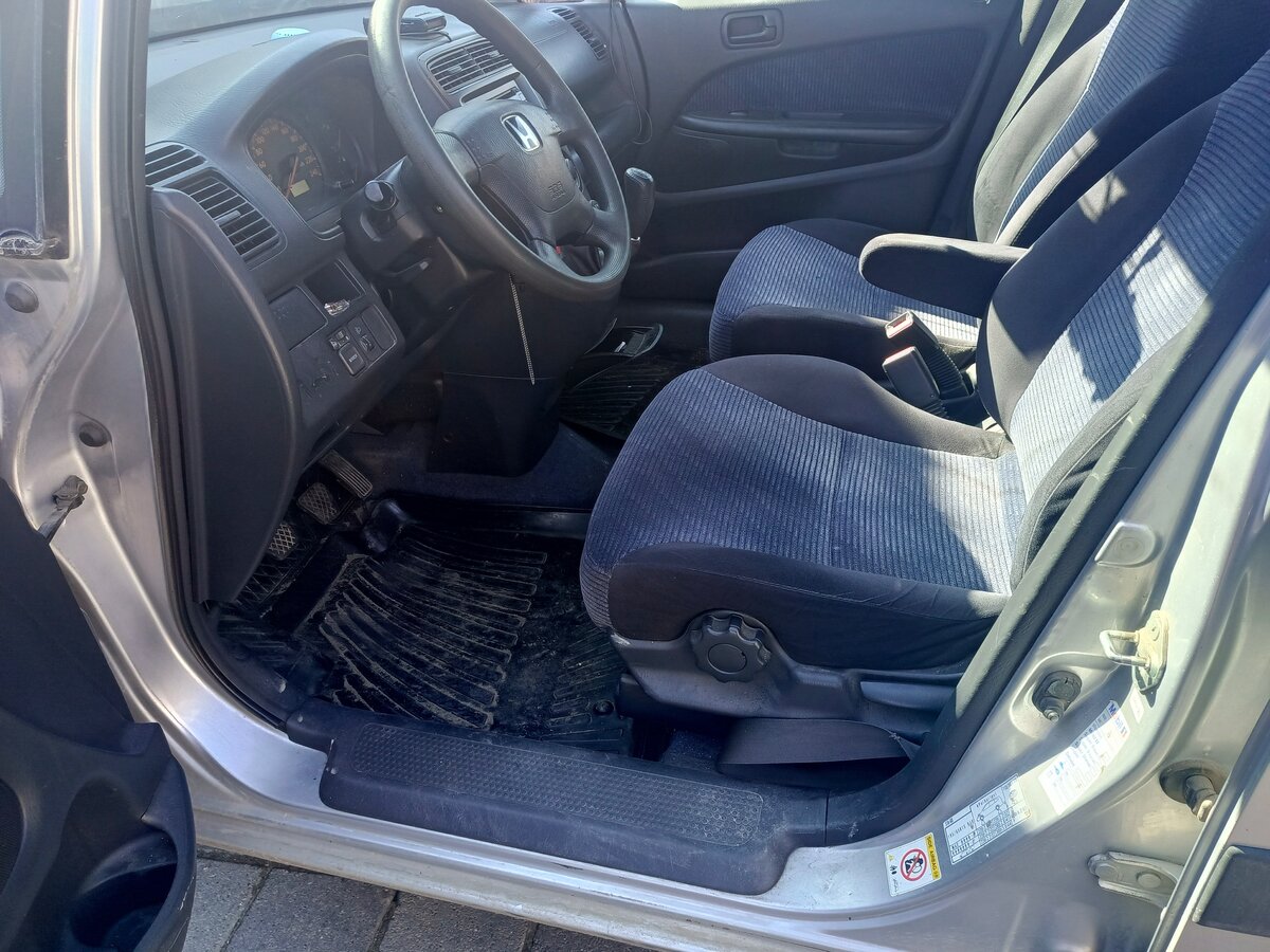 Honda Stream I, фото 5