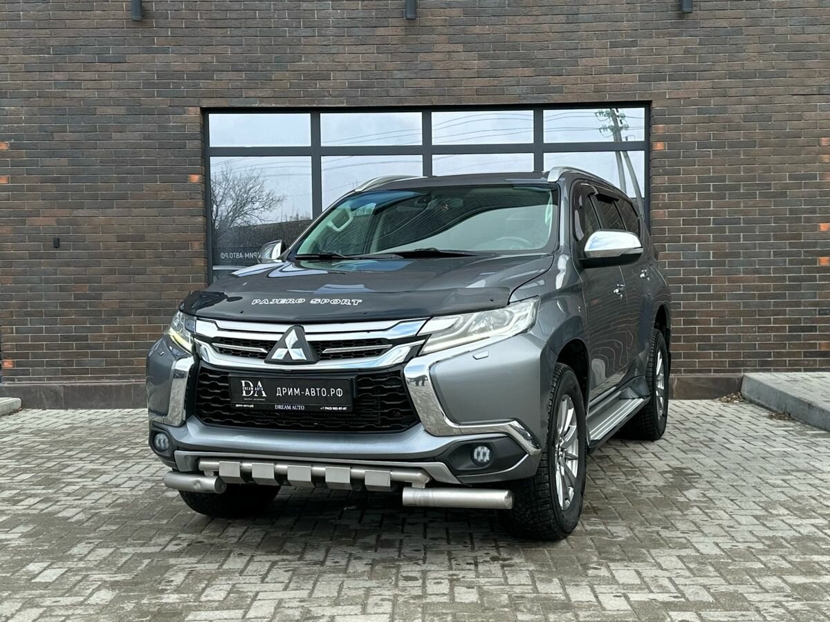 Mitsubishi Pajero Sport III