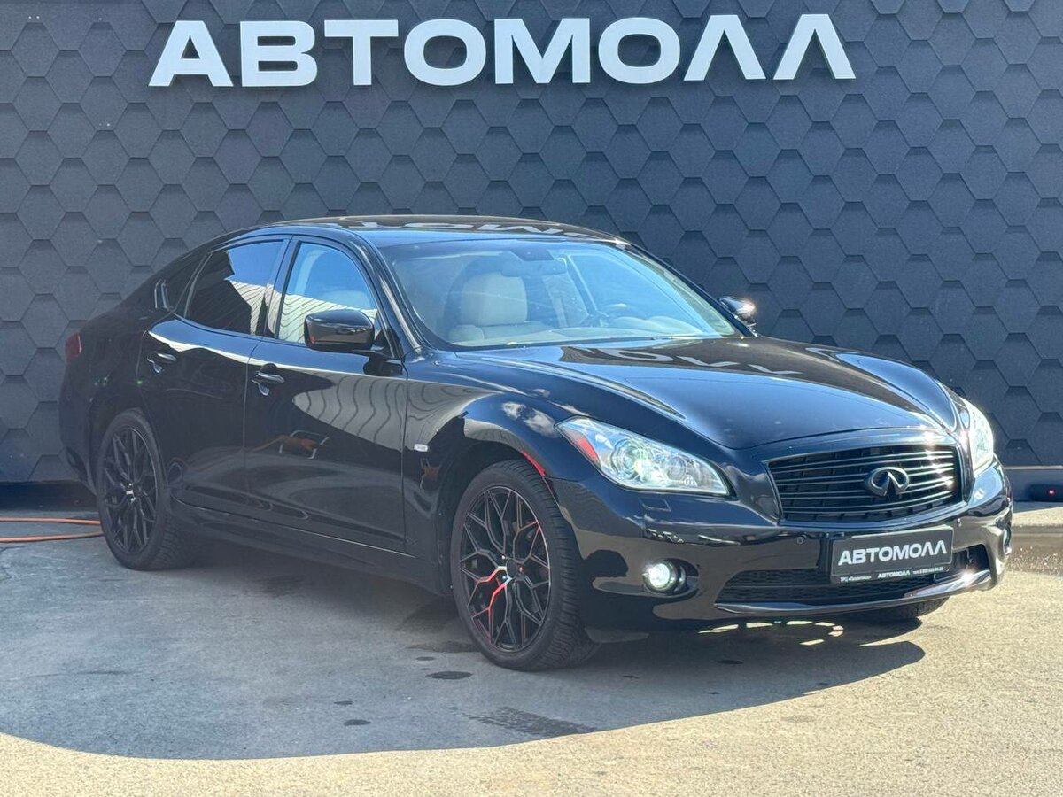 Infiniti M37 IV