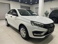 2023 Lada (ВАЗ) Vesta I Рестайлинг (NG), белый, 1498500 рублей - вид 2