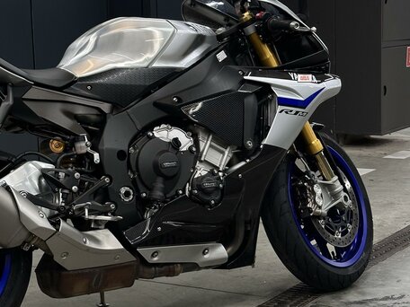 2015 r1m for sale hotsell
