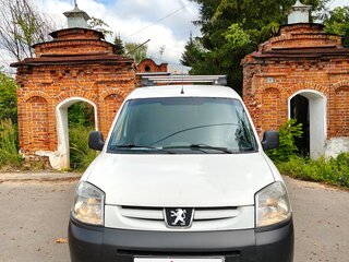 2010 Peugeot Partner II, белый, 440000 рублей, вид 1