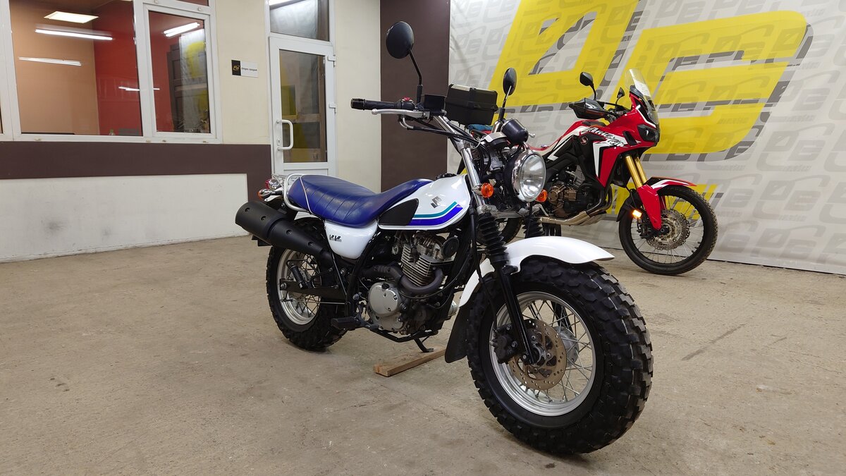 Suzuki RV 200 VanVan
