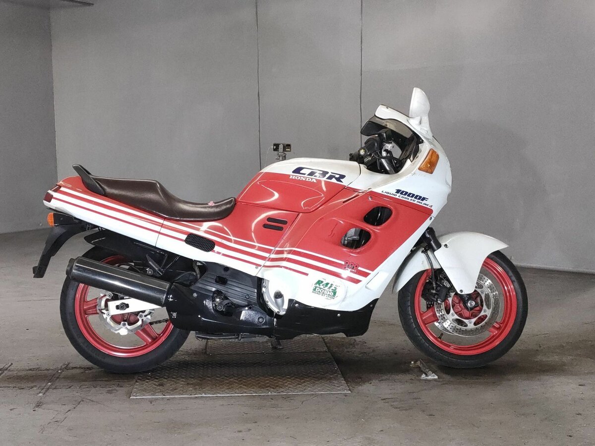 Honda CBR 1000F