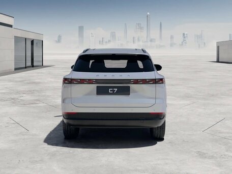2025 Omoda C7, серебристый, 3099000 рублей, вид 4