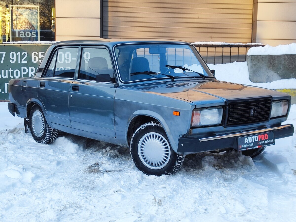 Купить б/у Lada (ВАЗ) 2107 1982-2012 1.6 MT (73 л.с.) бензин механика в ...