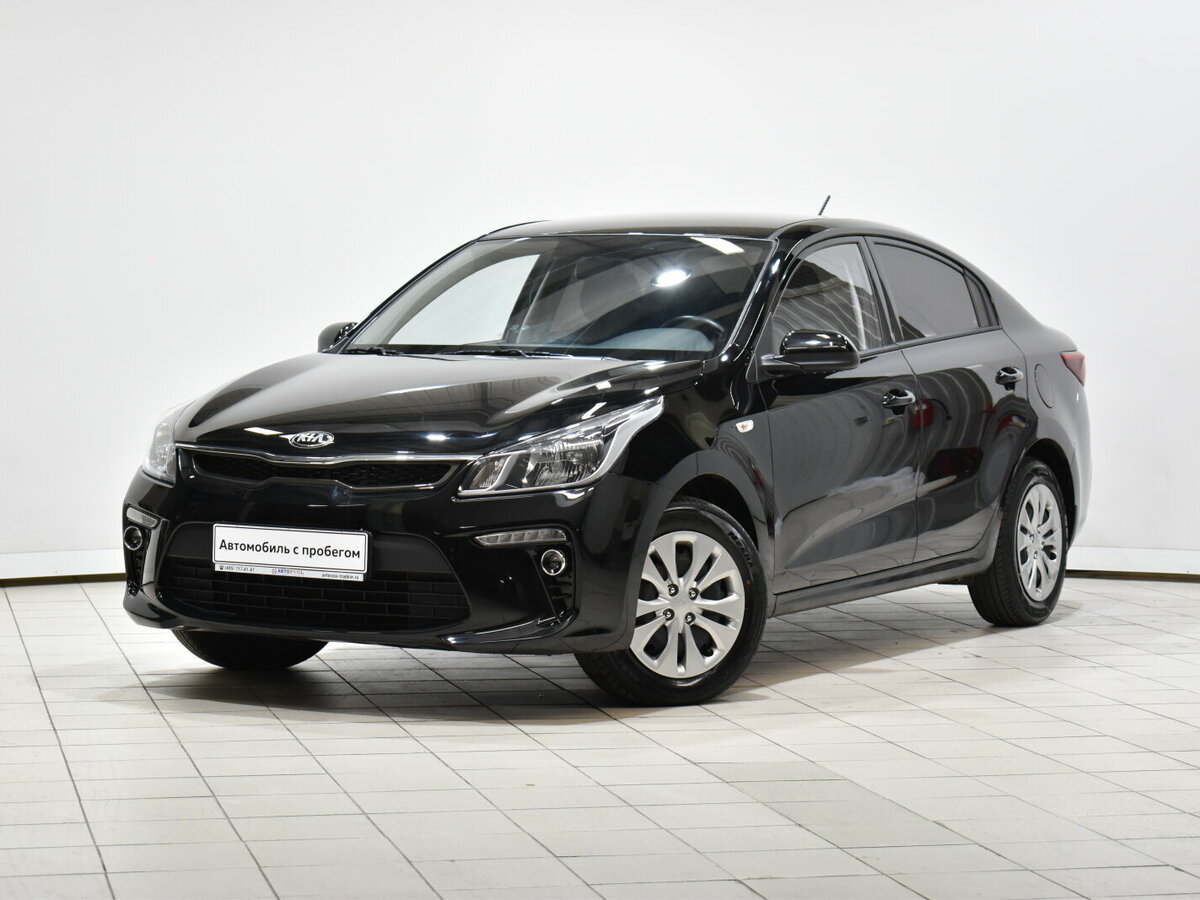 Купить б/у Kia Rio IV 1.6 AT (123 л.с.) бензин автомат в Москве: чёрный ...