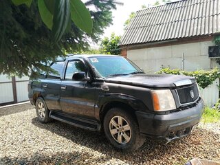 2001 Cadillac Escalade II, чёрный, 850000 рублей, вид 1