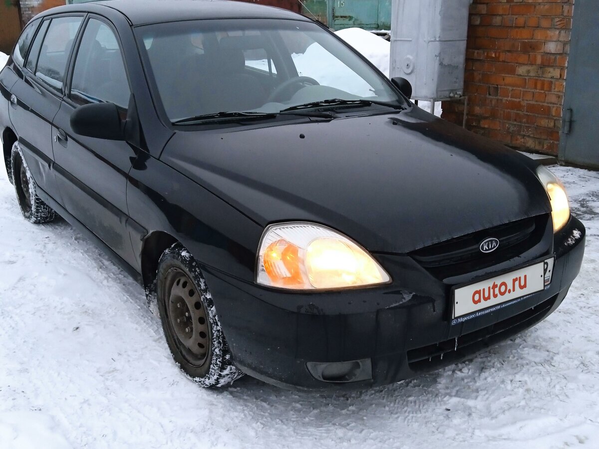 Купить б/у Kia Rio I Рестайлинг 1.5 AT (98 л.с.) бензин автомат в ...