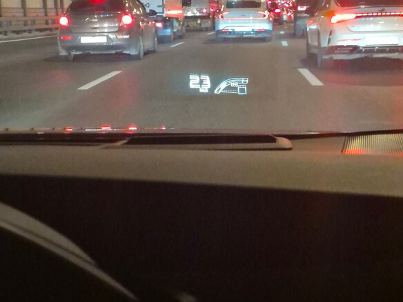 2016 Toyota Prius IV (XW50), красный, 1800000 рублей - вид 17