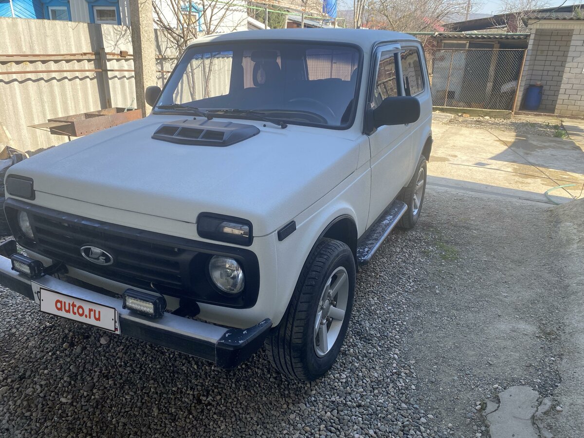 Продам ниву в хорошем состоянии Год 1998 По кузову целая не гнилая дно пароги в 