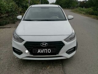 2018 Hyundai Solaris II, белый, 1270000 рублей, вид 1