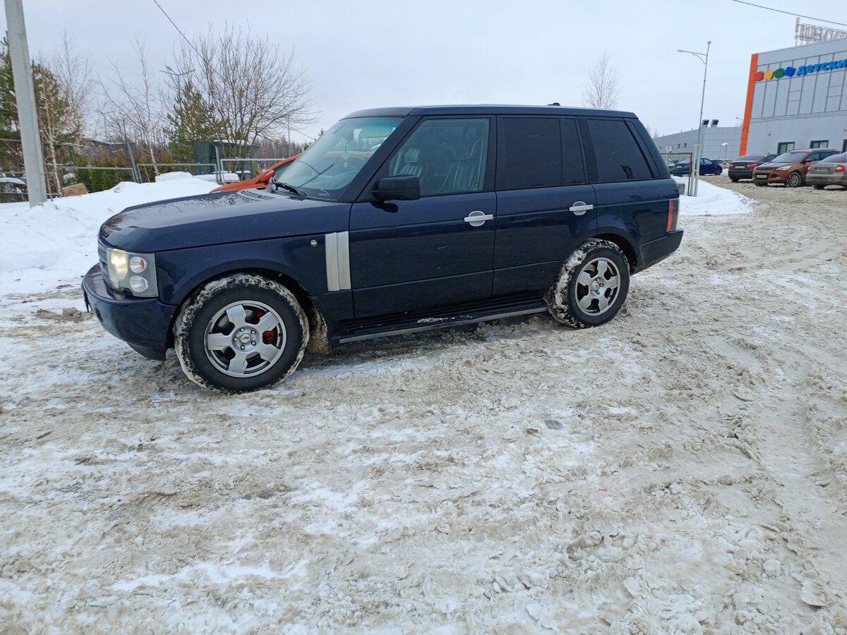 Купить б/у Land Rover Range Rover III 4.4 AT (286 л.с.) 4WD бензин ...