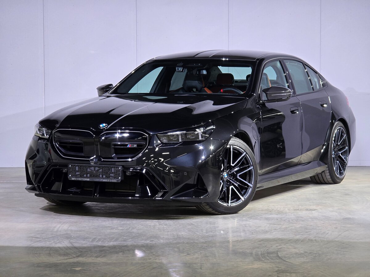 BMW M5 VII (G90)