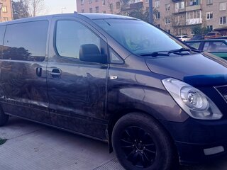 2012 Hyundai H-1 II, серый, 1300000 рублей, вид 1