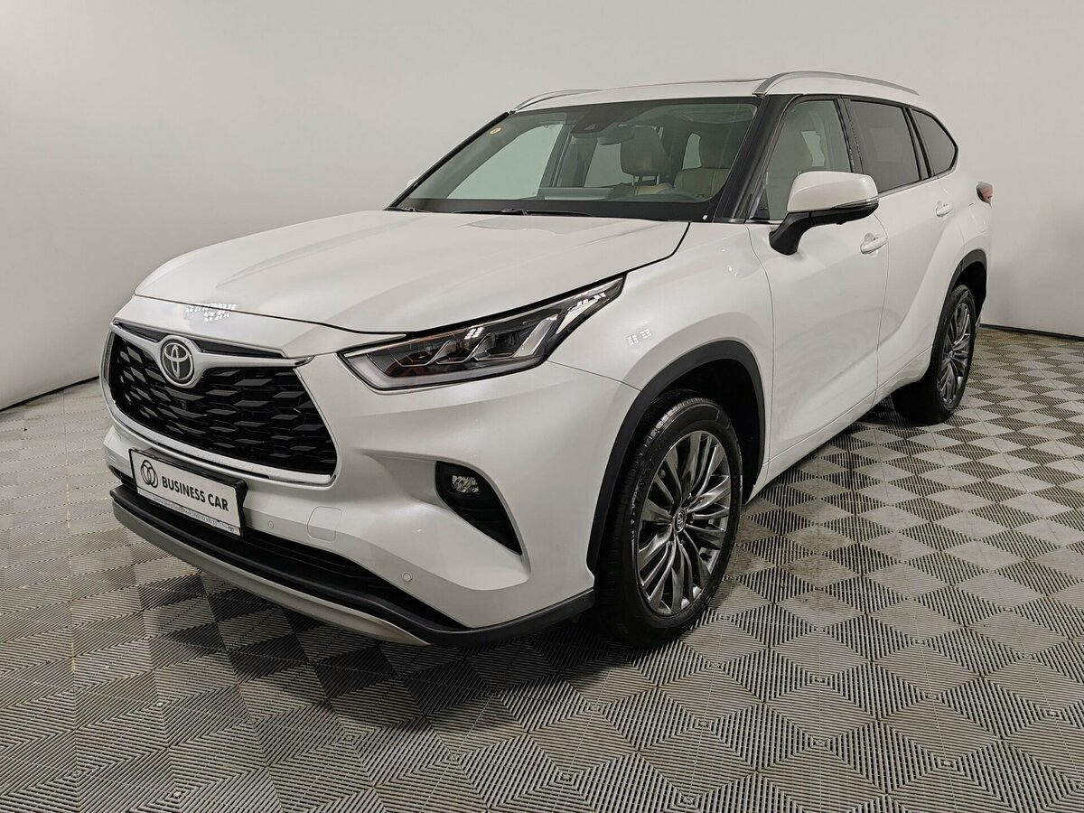 Toyota Highlander IV (XU70)