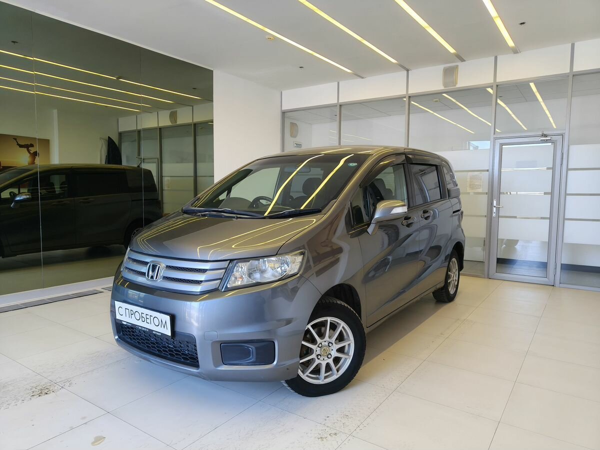 Honda Freed I