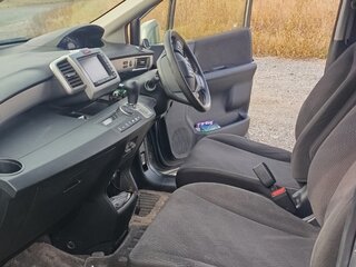 2012 Honda Freed I Рестайлинг, серый, 1400000 рублей, вид 5