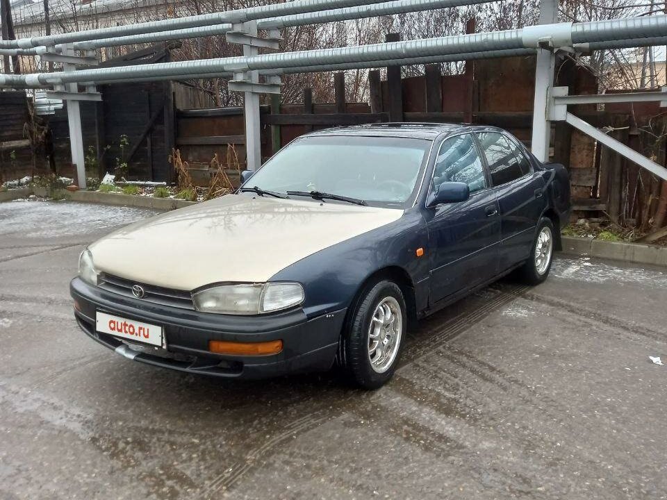Купить б/у Toyota Camry III (XV10) 2.2 MT (136 л.с.) бензин механика в ...