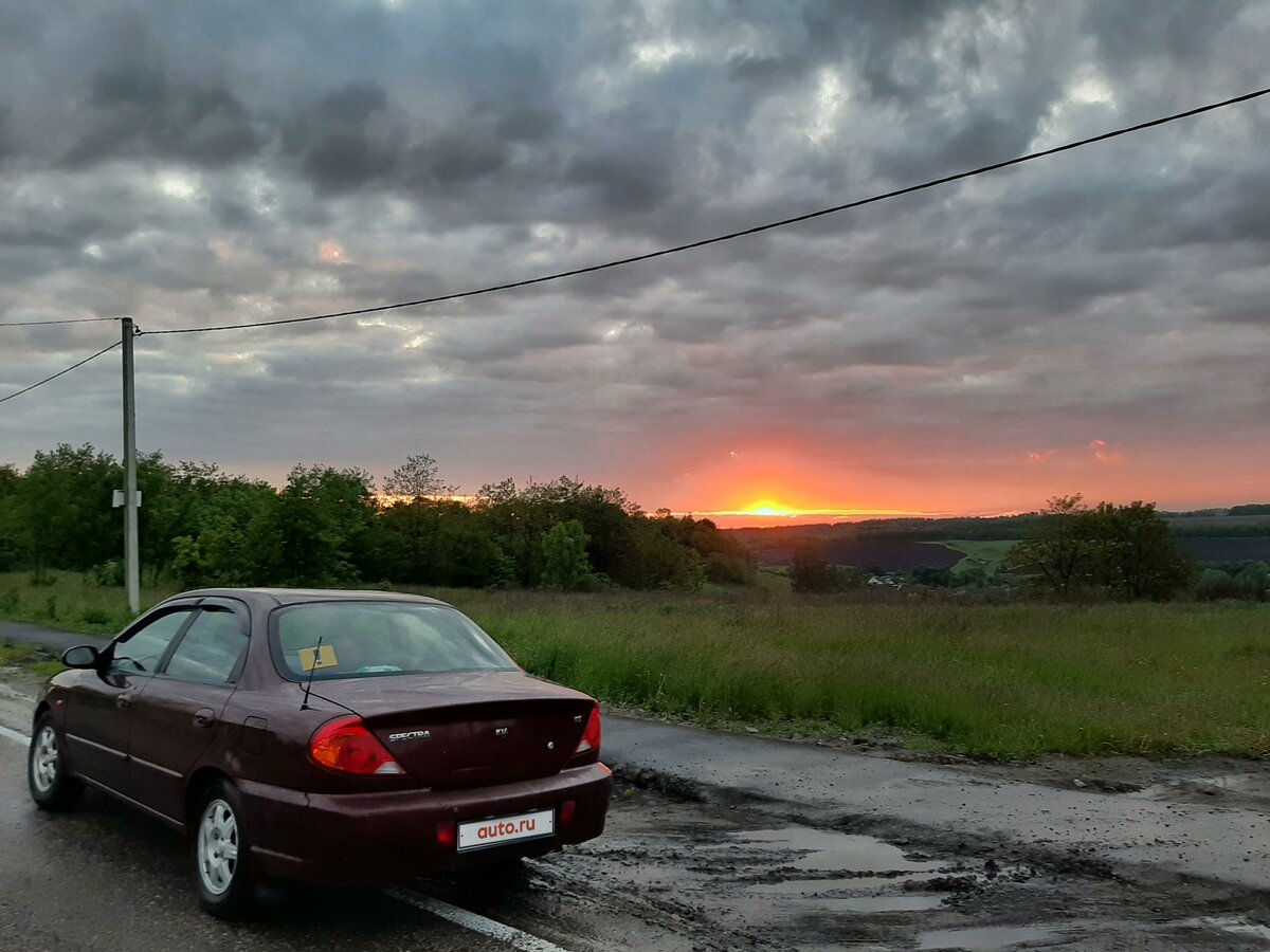 Купить б/у Kia Spectra I Рестайлинг 2 1.6 MT (101 л.с.) бензин механика ...