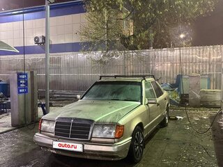 1985 Mercedes-Benz W124 230, серый, 150000 рублей, вид 1