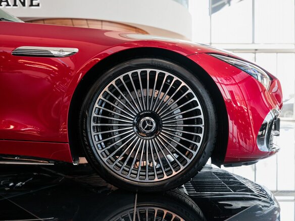 2025 Mercedes-Benz Maybach SL, красный - вид 10