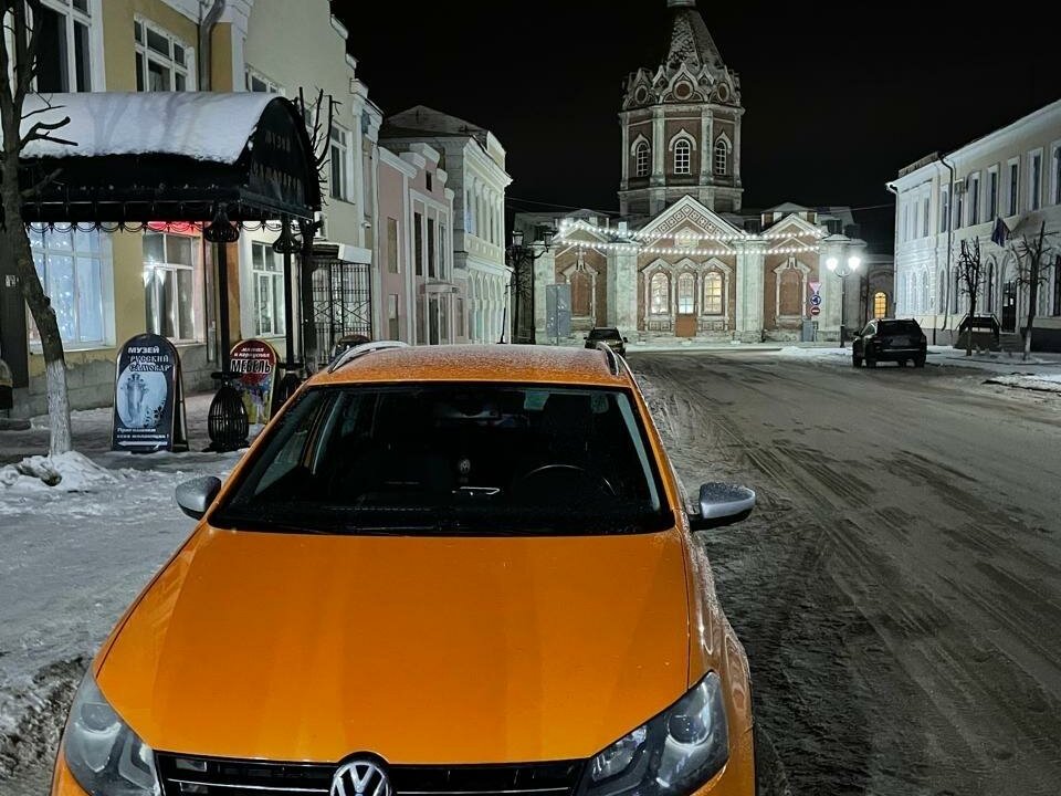 Купить б/у Volkswagen Polo V Cross 1.4 AMT (85 л.с.) бензин робот в ...