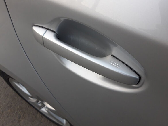 2011 Toyota Prius III (XW30), серебристый, 1299000 рублей - вид 15