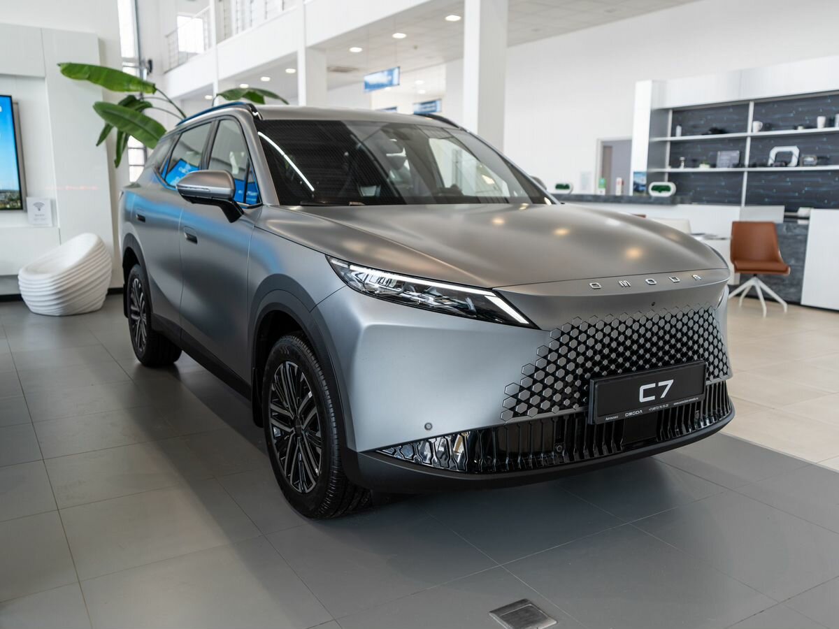 Omoda C7