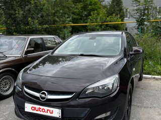 2013 Opel Astra J Рестайлинг, коричневый, 700000 рублей, вид 1