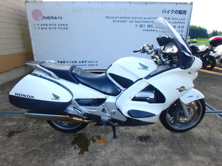 Honda ST 1300 45