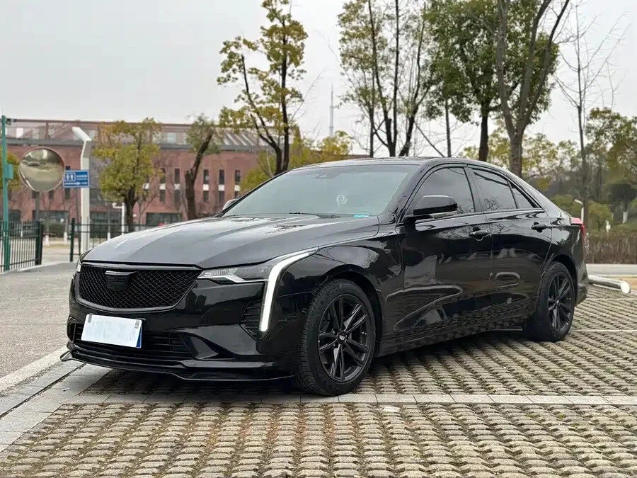 Cadillac CT4 I