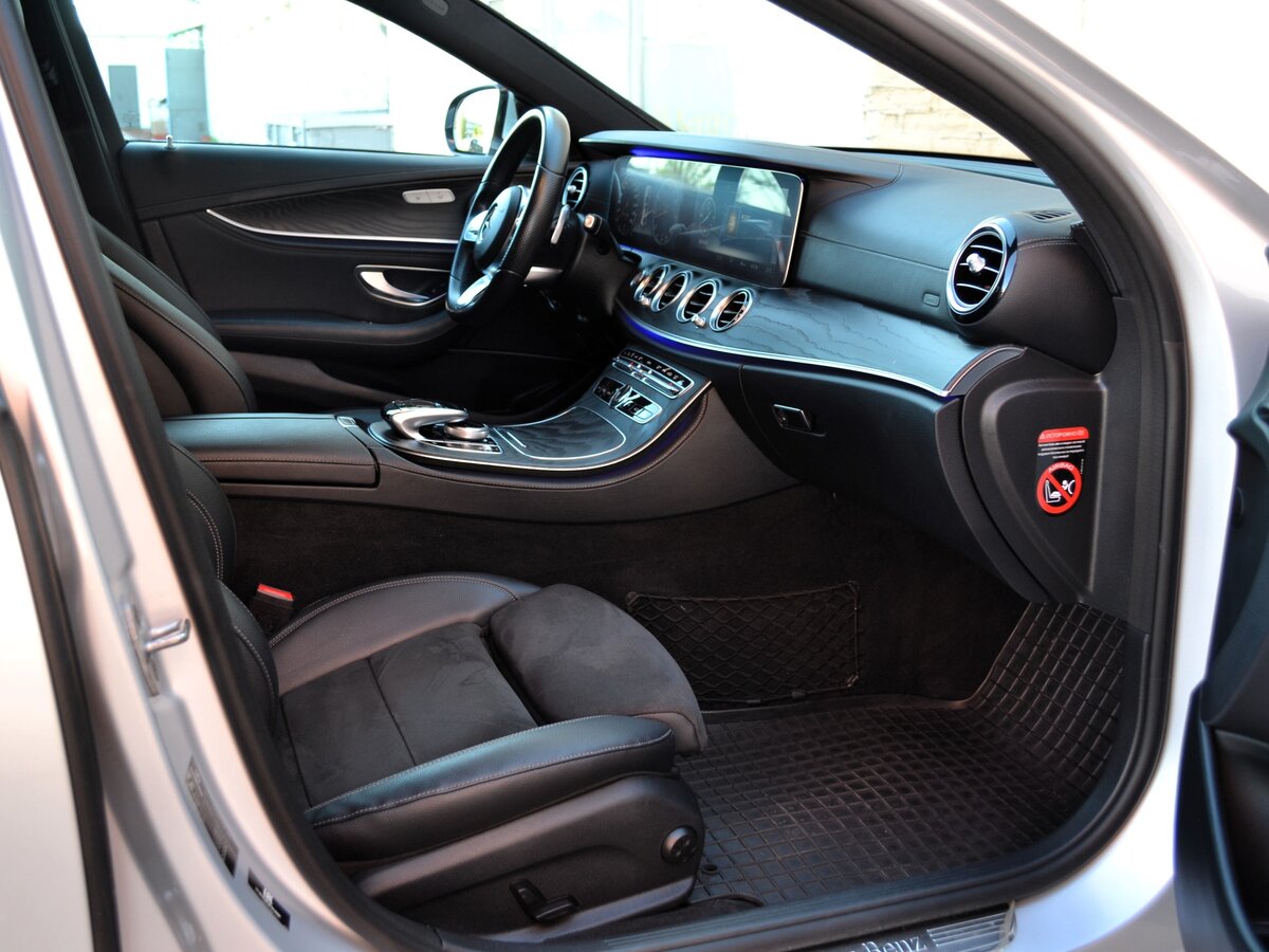 MERCEDES E_KLASSE - фото 13