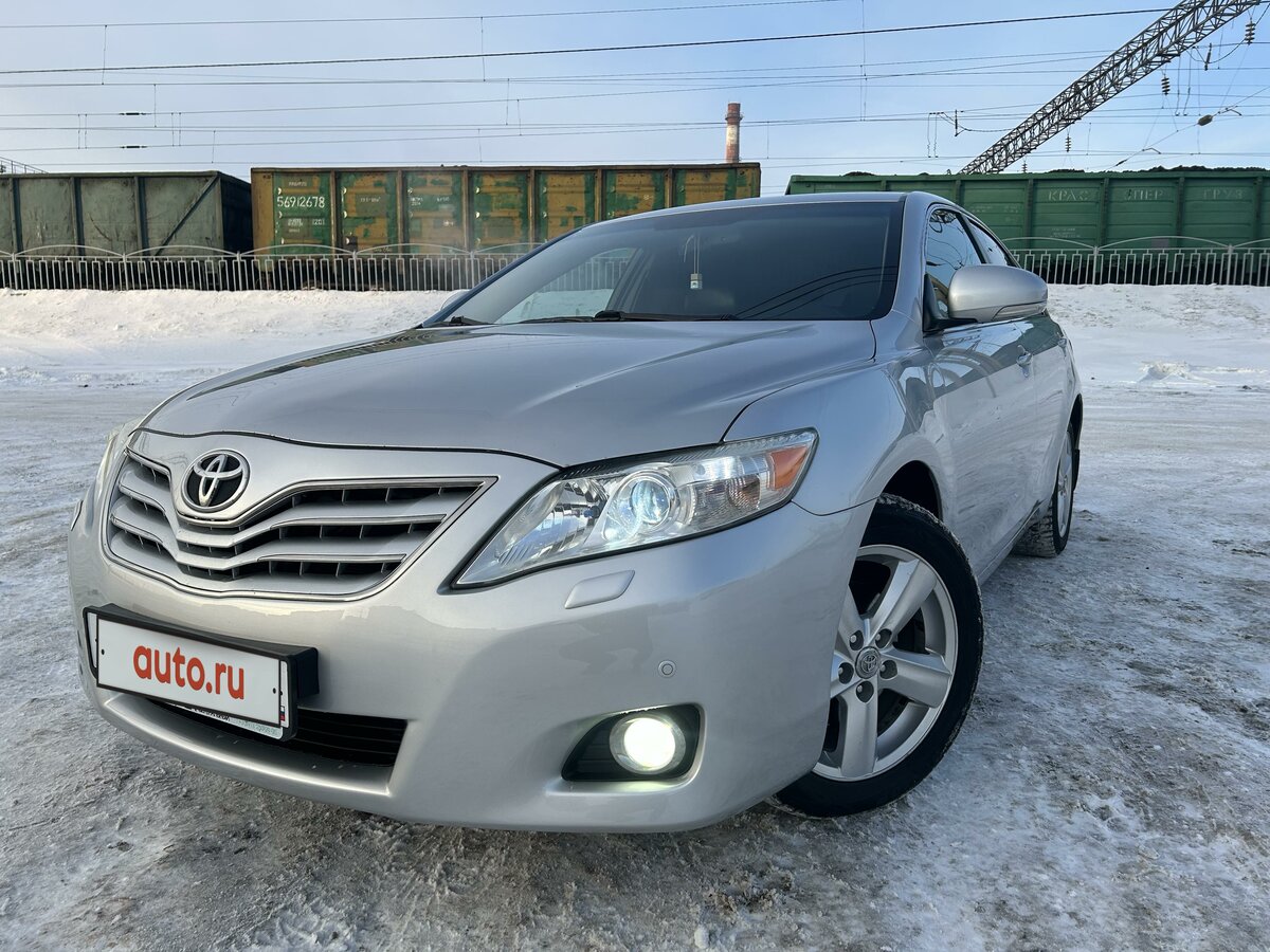 Toyota Camry 2010 Hybrid