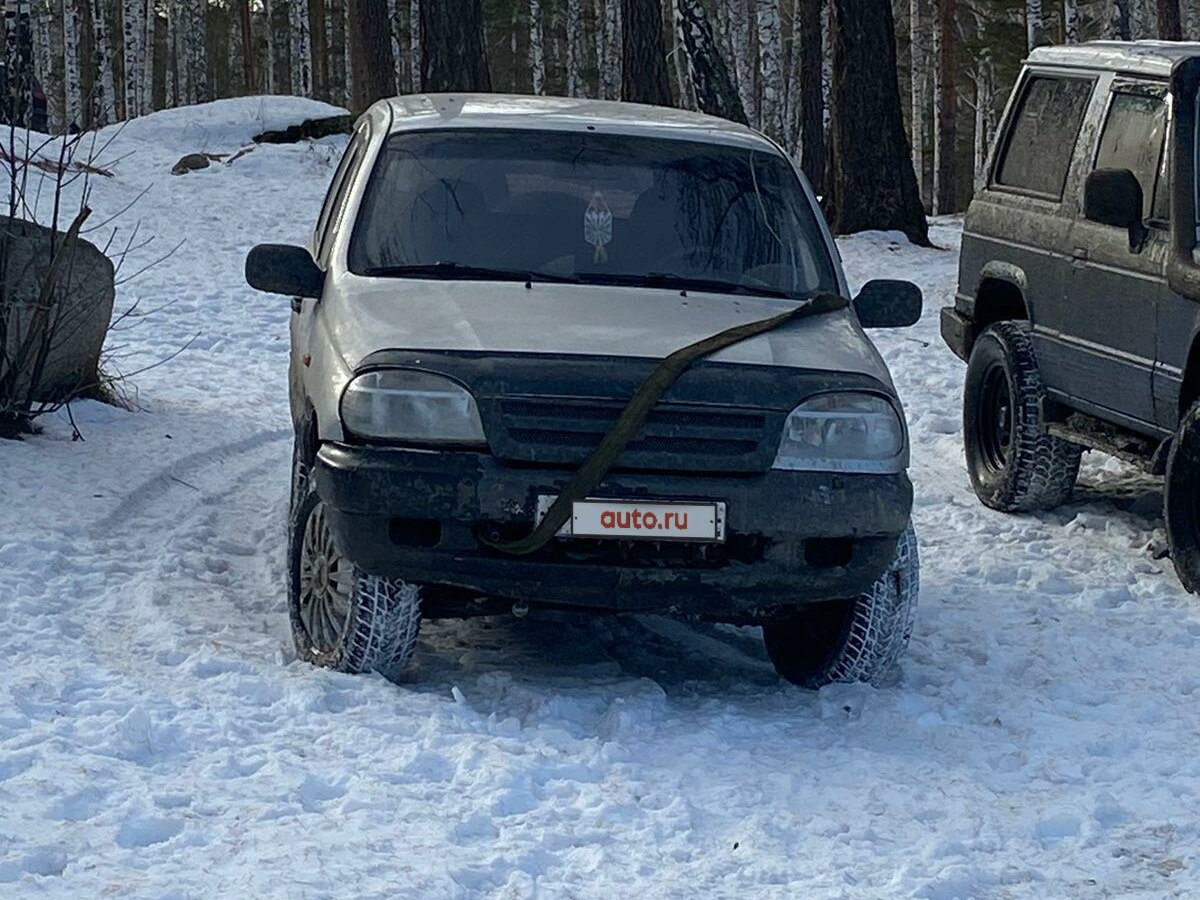 Купить б/у Chevrolet Niva I 1.7 MT (80 л.с.) 4WD бензин механика в ...