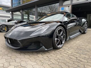 2025 Maserati MC20, чёрный, 33484240 рублей, вид 1
