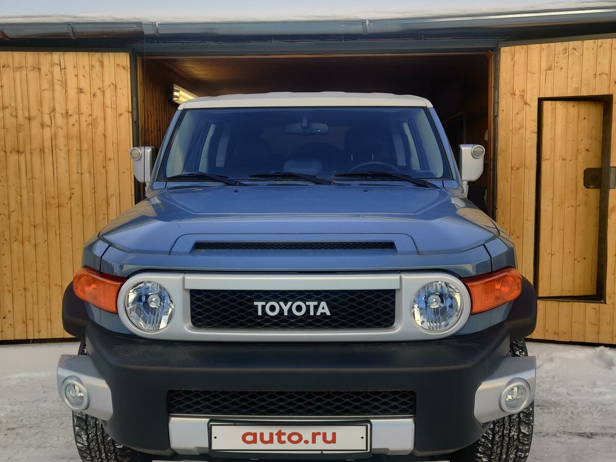 Toyota FJ Cruiser 2022