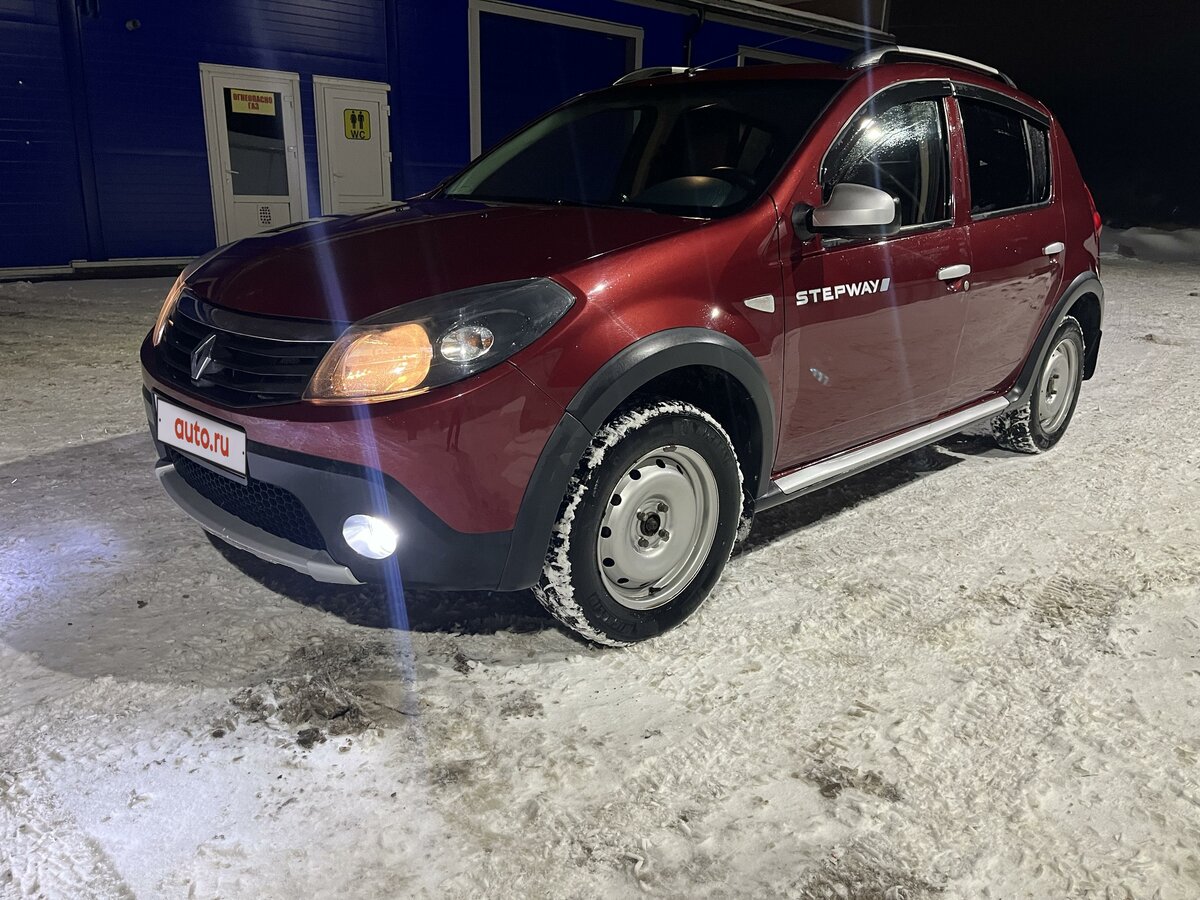 Купить б/у Renault Sandero I Stepway 1.6 MT (84 л.с.) бензин механика в ...