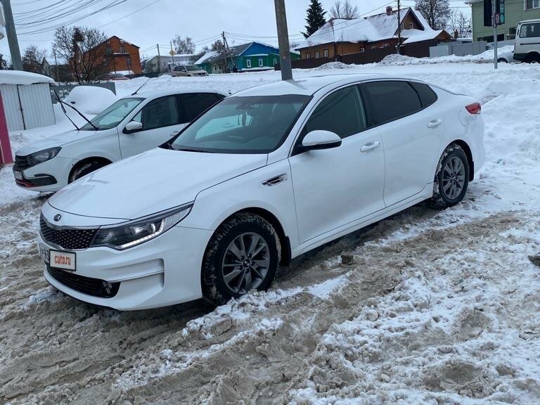 Купить б/у Kia Optima IV 2.0 AT (150 л.с.) бензин автомат в Туле: белый ...