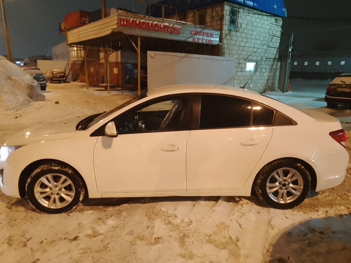 Купить б/у Chevrolet Cruze I Рестайлинг 1.8 AT (141 л.с.) бензин ...