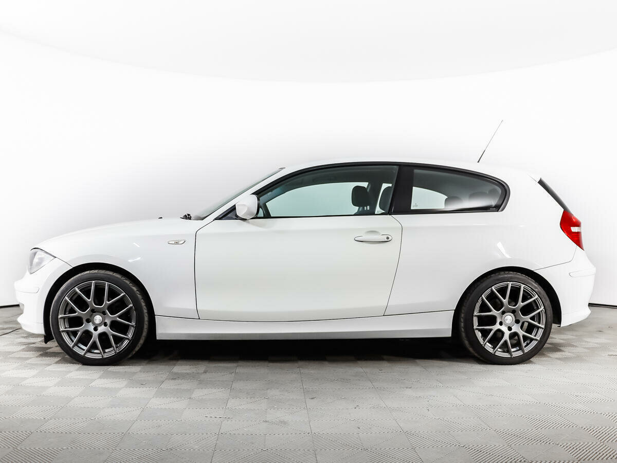 Бмв 1 серии 2024 фото BMW 1 серии I (E82/E88) Рестайлинг 2 Хэтчбек 2012 года, 153208 км, по цене 699 9