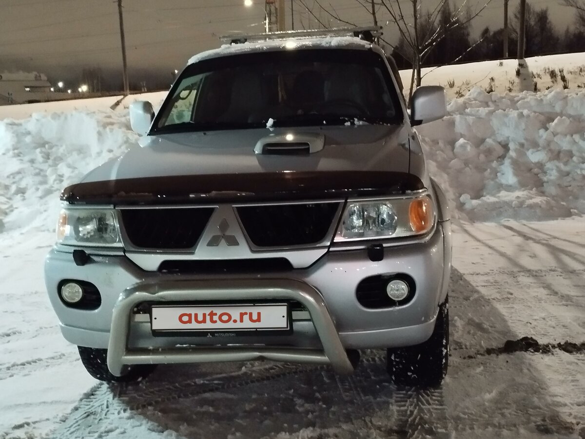 Купить б/у Mitsubishi Pajero Sport I Рестайлинг 2.5d MT (115 л.с.) 4WD ...