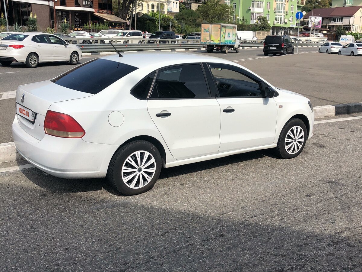 Купить б/у Volkswagen Polo V 1.6 MT (105 л.с.) бензин механика в Сочи ...