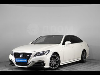 2018 Toyota Crown XV (S220), белый, 3000000 рублей, вид 1