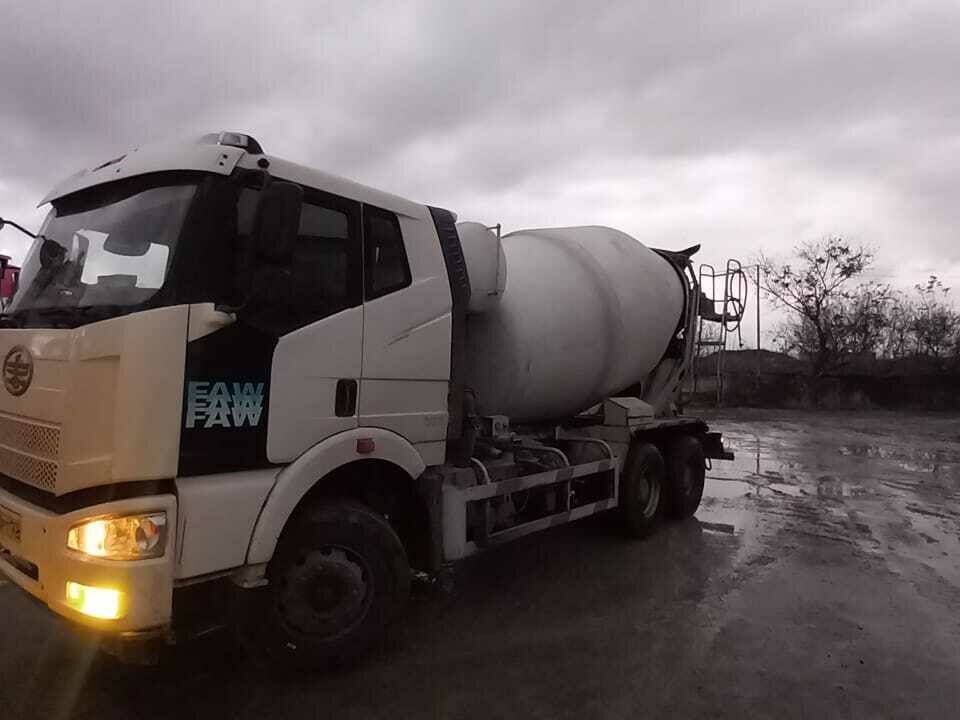 Автобетоносмеситель FAW 6х4