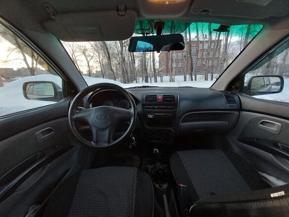 Купить б/у Kia Picanto I 1.0 MT (60 л.с.) бензин механика в Нижнем ...