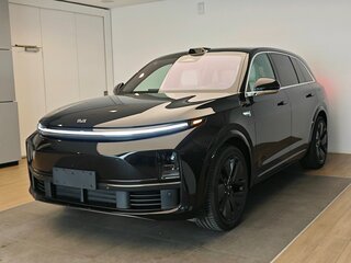 2024 Lixiang L7 52.3 kWh I Рестайлинг, чёрный, 6990000 рублей, вид 1
