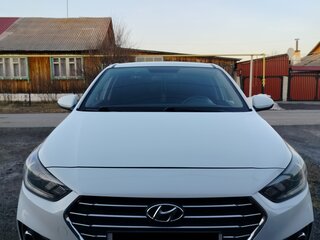 2017 Hyundai Solaris II, белый, 1365000 рублей, вид 1